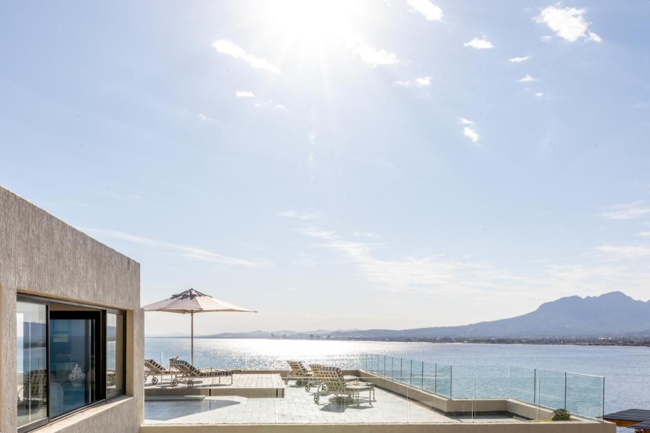 Oceana Palms Luxury Guest House Gordonʼs Bay Exterior foto